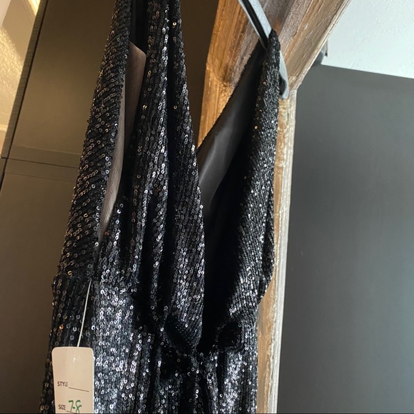 Nicole Bakti prom dress - Picture 7 of 7